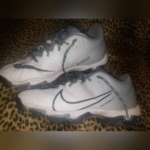 🏃‍♀️ Nike Hyperdiamond 4 ProWomen's Softball Cleats White/Grey Size 8 Like New